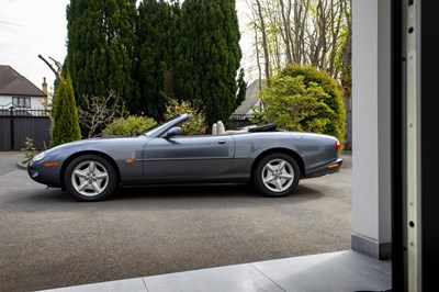 Lot 58 - 1997 Jaguar XK8 Convertible