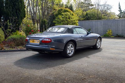 Lot 58 - 1997 Jaguar XK8 Convertible