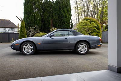 Lot 58 - 1997 Jaguar XK8 Convertible