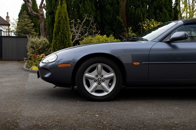 Lot 58 - 1997 Jaguar XK8 Convertible