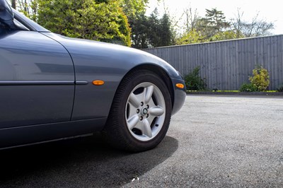 Lot 58 - 1997 Jaguar XK8 Convertible