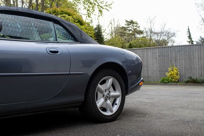 Lot 58 - 1997 Jaguar XK8 Convertible