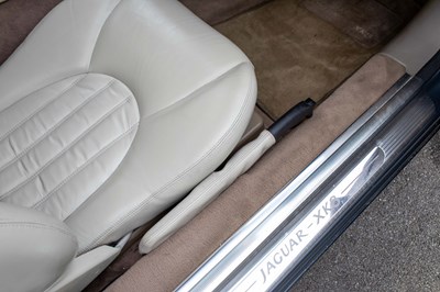 Lot 58 - 1997 Jaguar XK8 Convertible