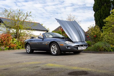 Lot 58 - 1997 Jaguar XK8 Convertible