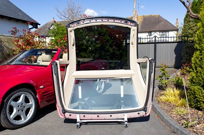 Lot 60 - 1997 Mercedes 320SL