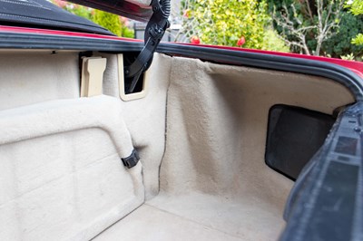 Lot 60 - 1997 Mercedes 320SL