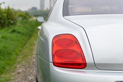 Lot 71 - 2005 Bentley Continental Flying Spur