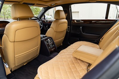 Lot 71 - 2005 Bentley Continental Flying Spur