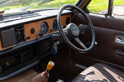 Lot 12 - 1971 Triumph 1500