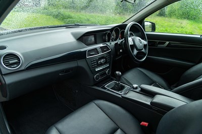 Lot 10 - 2013 Mercedes C220
