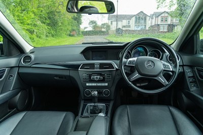 Lot 10 - 2013 Mercedes C220