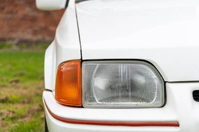 Lot 35 - 1991 Ford Escort XR3I