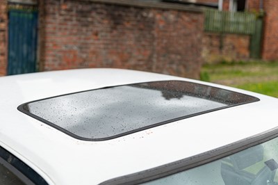 Lot 35 - 1991 Ford Escort XR3I