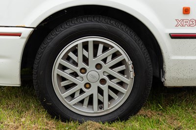 Lot 35 - 1991 Ford Escort XR3I