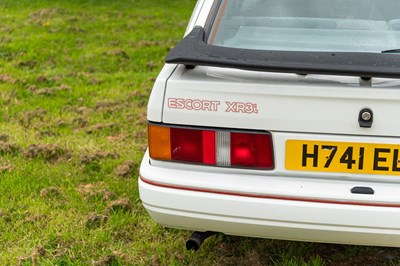 Lot 35 - 1991 Ford Escort XR3I