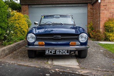 Lot 27 - 1972 Triumph TR6