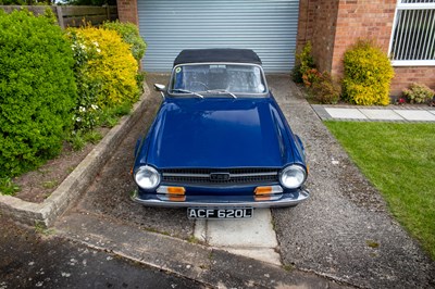 Lot 27 - 1972 Triumph TR6
