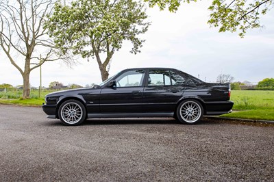 Lot 43 - 1992 BMW M5