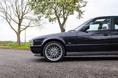 Lot 43 - 1992 BMW M5