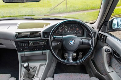 Lot 43 - 1992 BMW M5