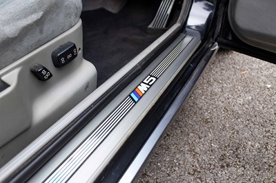 Lot 43 - 1992 BMW M5