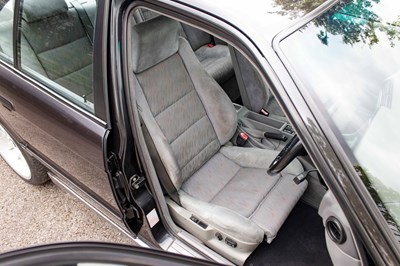 Lot 43 - 1992 BMW M5