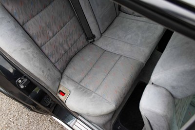 Lot 43 - 1992 BMW M5