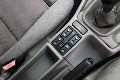 Lot 43 - 1992 BMW M5