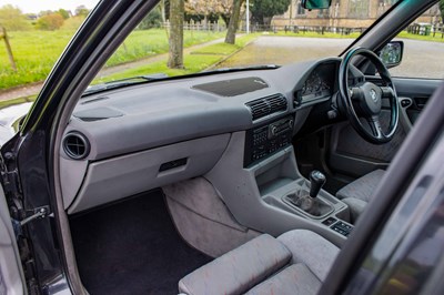 Lot 43 - 1992 BMW M5