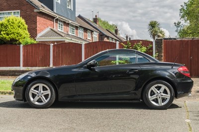 Lot 44 - 2009 Mercedes SLK 280