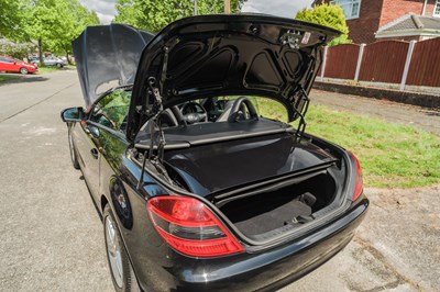 Lot 44 - 2009 Mercedes SLK 280