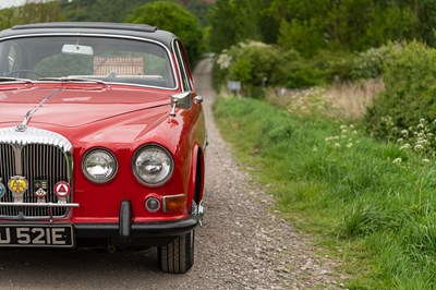 Lot 15 - 1967 Daimler 420