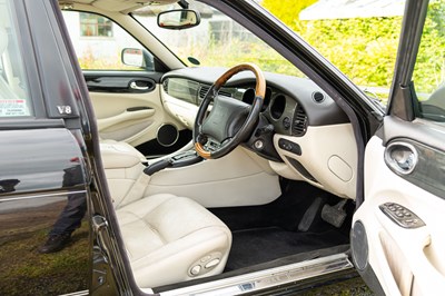 Lot 45 - 1998 Jaguar XJR