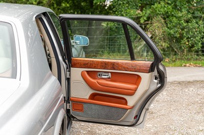 Lot 40 - 1997 Bentley Arnage