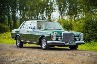 Lot 59 - 1972 Mercedes 300SEL