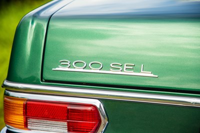 Lot 59 - 1972 Mercedes 300SEL