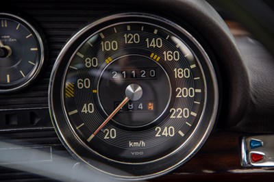 Lot 59 - 1972 Mercedes 300SEL