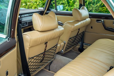 Lot 59 - 1972 Mercedes 300SEL