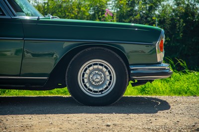 Lot 59 - 1972 Mercedes 300SEL