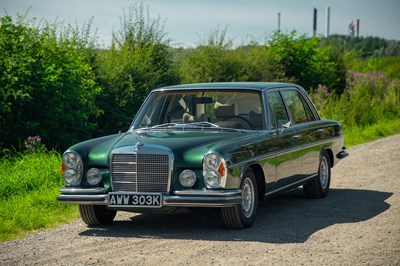 Lot 59 - 1972 Mercedes 300SEL