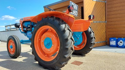 Lot 86 - 1966 Lamborghini 1R Tractor
