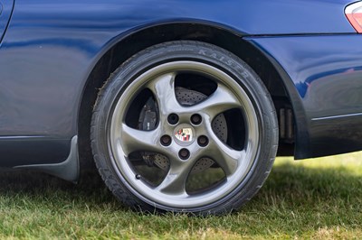 Lot 65 - 2001 Porsche 911 Carrera 2