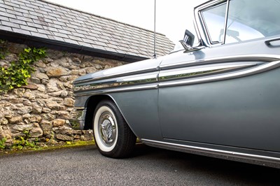 Lot 32 - 1958 Oldsmobile 98