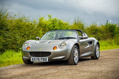Lot 3 - 2000 Lotus Elise S1