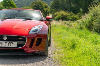 Lot 50 - 2013 Jaguar F-Type S