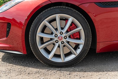 Lot 50 - 2013 Jaguar F-Type S