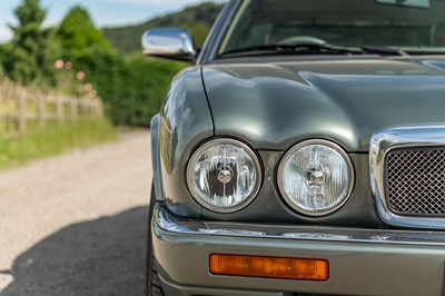 Lot 44 - 1994 Jaguar XJ6 Sovereign