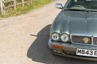 Lot 44 - 1994 Jaguar XJ6 Sovereign