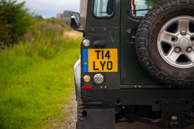 Lot 25 - 2004 Land Rover Defender TD5