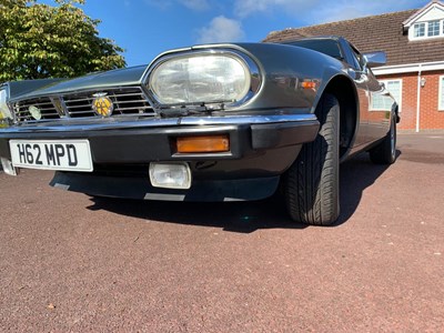 Lot 21 - 1990 Jaguar XJ-S